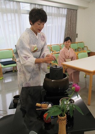                    先生のお手本です