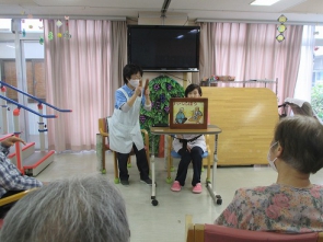 拍子木鳴らして始まり始まり♪