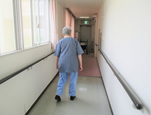 浴室手前で