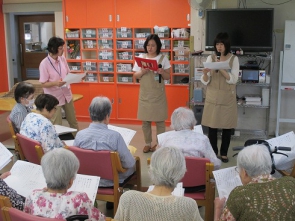 早口言葉は、やっているとちょっとむきになる。