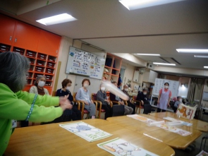 それっ！　奥の馬（高得点）まで届くかな