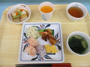 運動会には美味しいおにぎりとから揚げ。定番です！