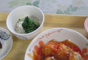 さっそくお昼に登場です。
