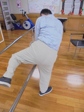 反対の足を上げるのがまた大変です