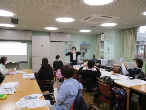 清拭タオルのたたみ方講座