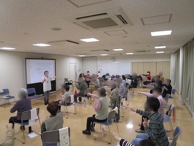脳トレ体操をしました