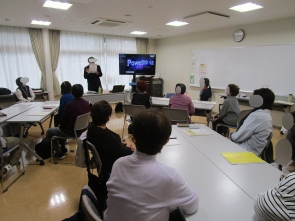 皆様、真剣に聞いてくれています