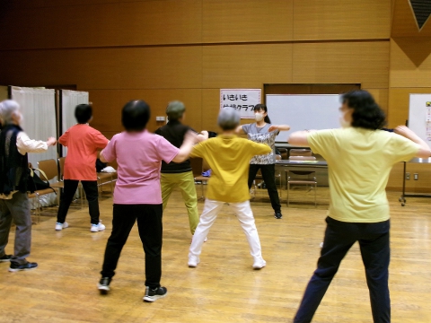 いきいき体操クラブ（ダンス・体操）
