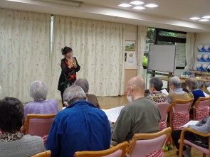 母の日に気持ちを込めて歌って下さいました