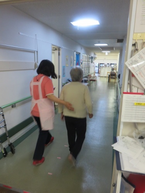 5M歩行測定中です。