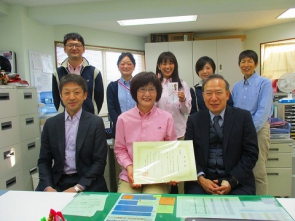 ☆西村理事長、五十嵐事務局長、富士見台居宅スタッフ（1人足りないような・・・笑）☆