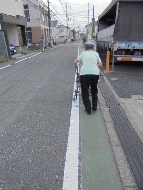 車道は特に気をつけて