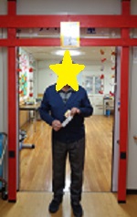 『富士見台神社』にお参りです。おみくじ釣りをして絵馬を書いて頂きました。