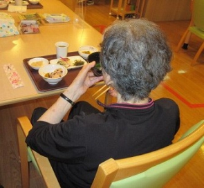 食事風景２