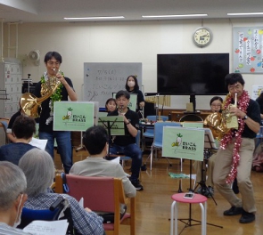 生演奏は迫力満点！