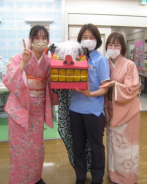 着物姿も素敵ねとお褒めの言葉を頂きました♪
