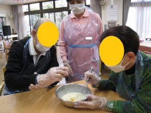 バニラエッセンスをたくさん入れると美味しいです！