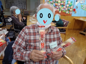 男性だって駄菓子は大好き！