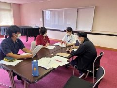 熱心に意見交換