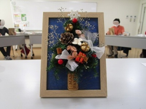 白いリボンのアクセント♡