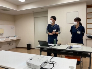 講師の看護師さん2人