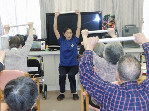 ラップ（業務用）の芯を使った　体操