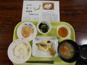 昼食で