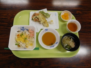 七夕メニューの“散らし寿司”♥