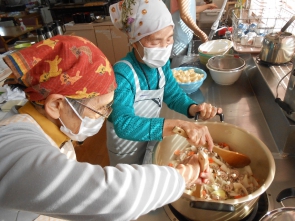 こんな大鍋久しぶり