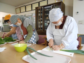 葱と割烹着。王道です