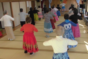 音楽に合わせて