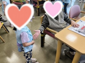 お客様もニコニコですね♪