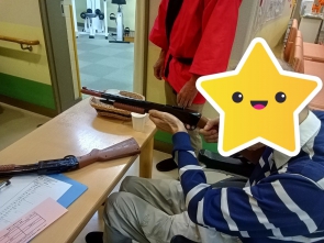 鋭い眼光で狙います★