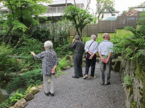 庭園内のお散歩がまた気持ちいいんです。