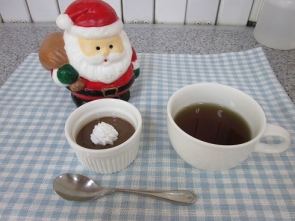 おやつはいちごのムースでした♡