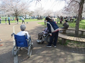 木陰で一休み