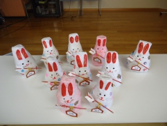 ものつくり教室で作ったウサギの張り子