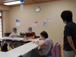 どんな風に貼ろうかしら？
