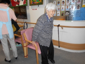 ★立ち座り30秒間★　思った以上に30秒は長く。。実は疲れます(^_^;)