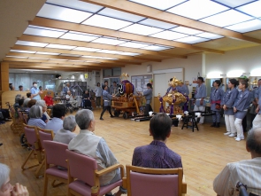 迫力のある太鼓叩きに思わず・・・感動され涙を流されるお客様もいらっしゃいました。