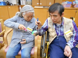 フワフワするので慎重に。。素早くです！!(^^)!　難しい？！(>_<)