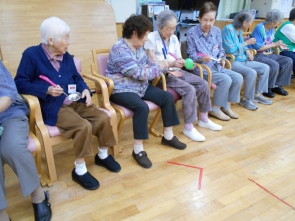 皆様方のチームワークはすごい！デス!(^^)!　