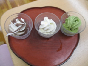 ミックス・バニラ・抹茶　さあ、どのお味がお好みですか？