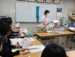 関町特養看護係長による研修です