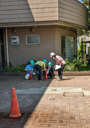 安全栓を確認中！！