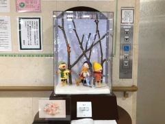 お人形も冬バージョンです。