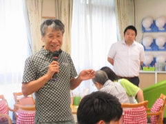 　　　　　　　　　　　　　　　　かじ先生