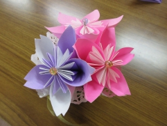 折り紙のお花作り
