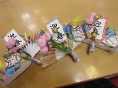 　　　一番人気の扇の飾り。華やかですね～