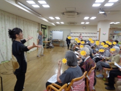 皆で一緒に歌います！